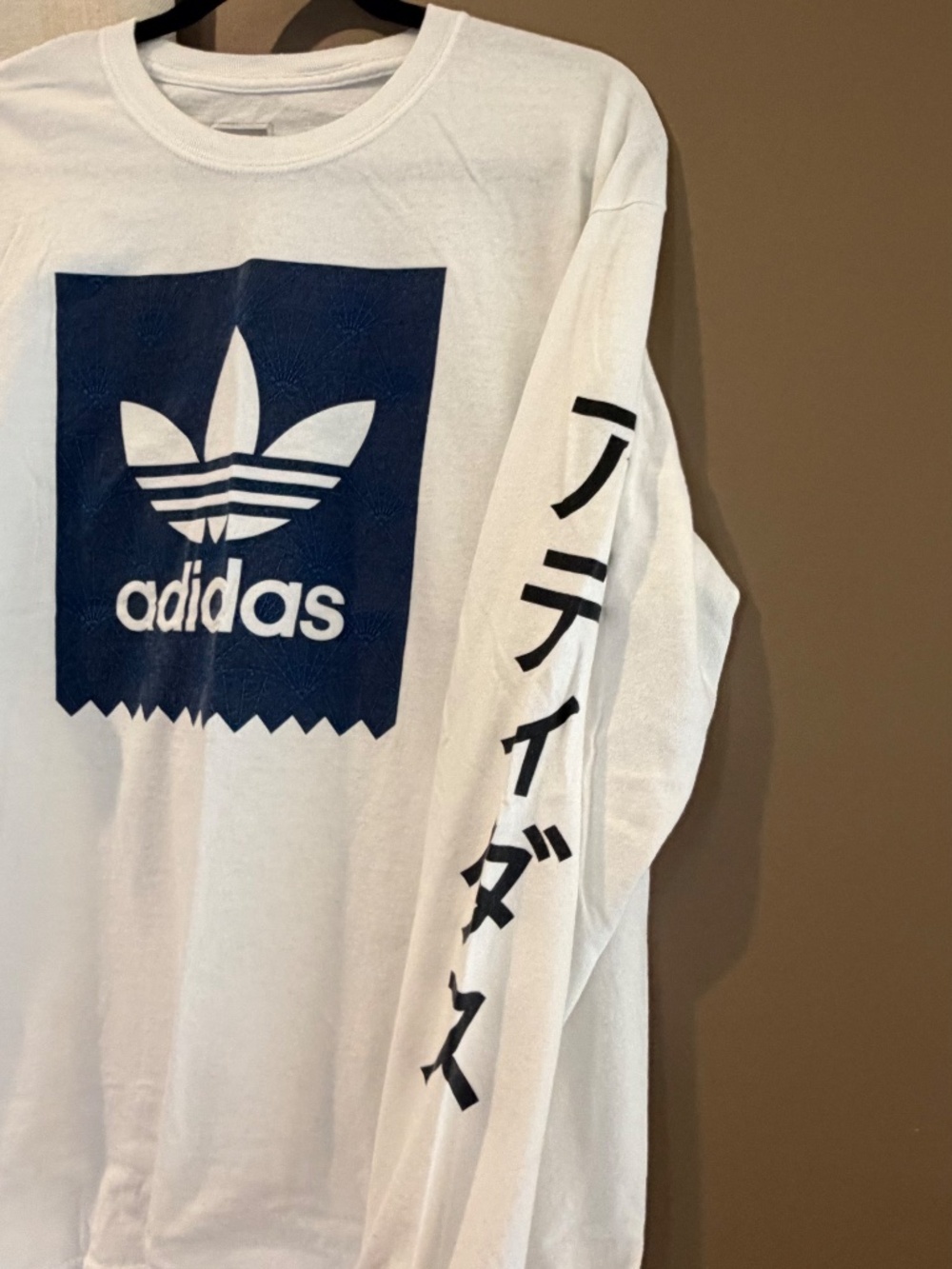 Adidas White Long Sleeve with Print on front and sleeves, Size Large - Picture 3 of 8